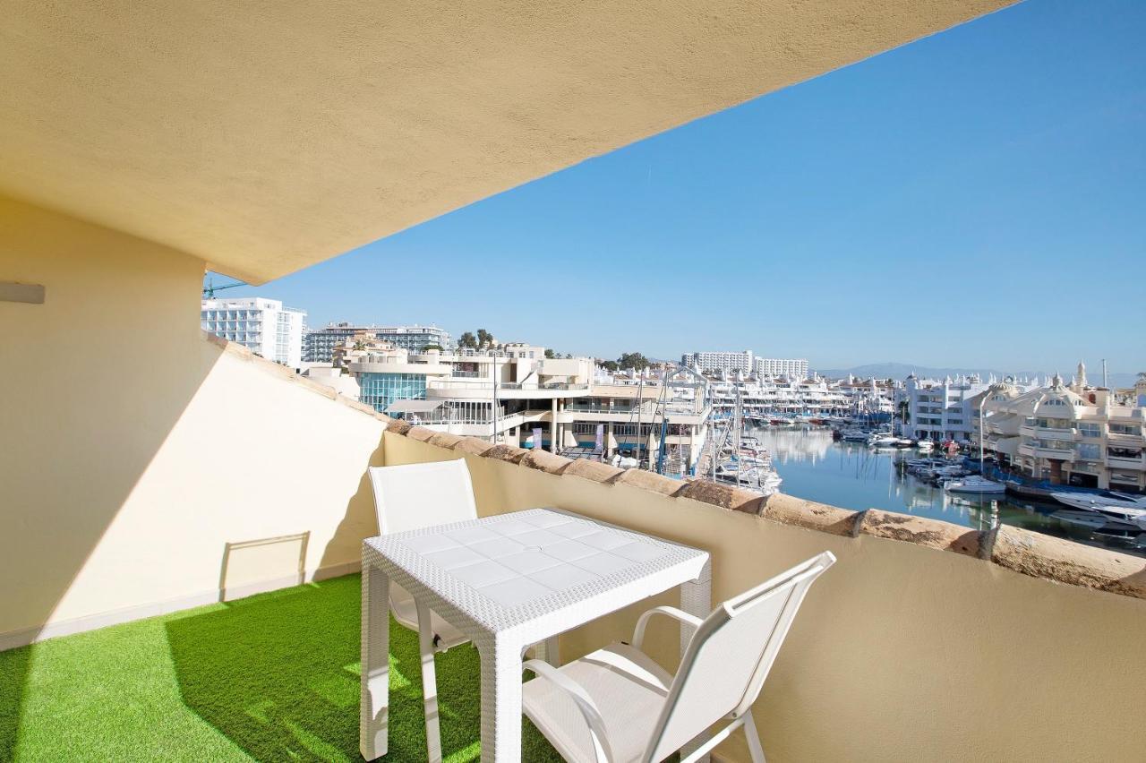 דירות בנאלמדנה Luxury In Puerto Marina מראה חיצוני תמונה