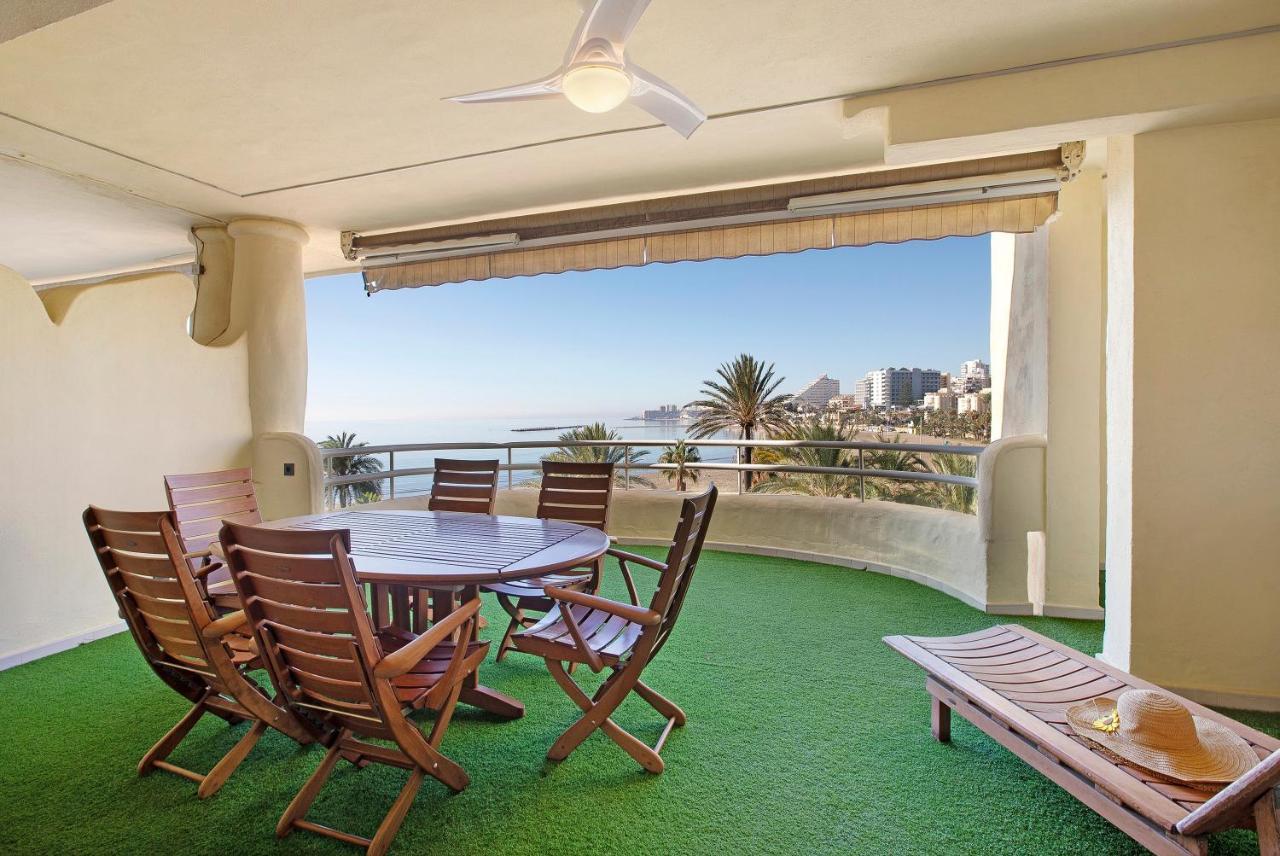 דירות בנאלמדנה Luxury In Puerto Marina מראה חיצוני תמונה