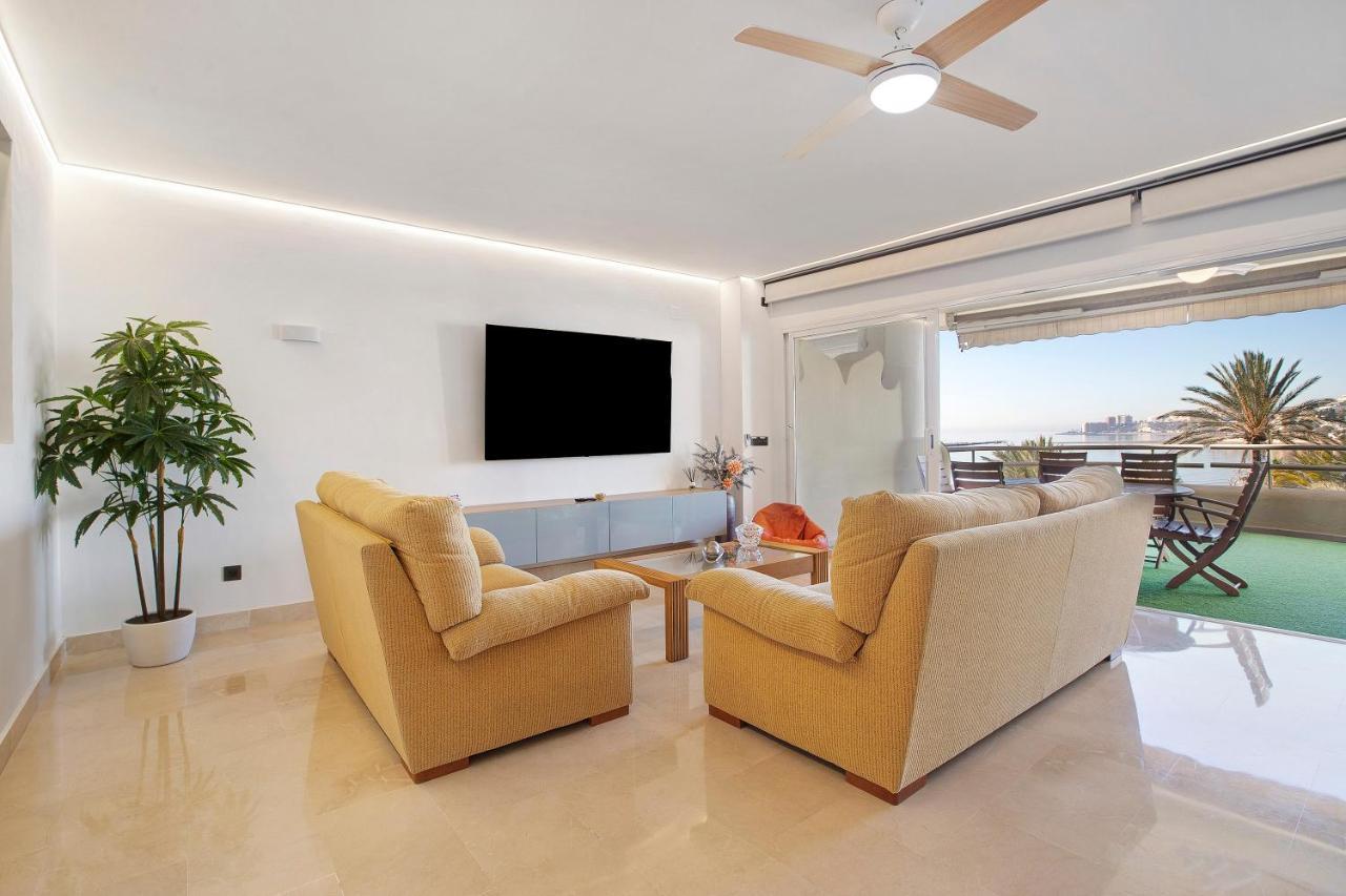 דירות בנאלמדנה Luxury In Puerto Marina מראה חיצוני תמונה